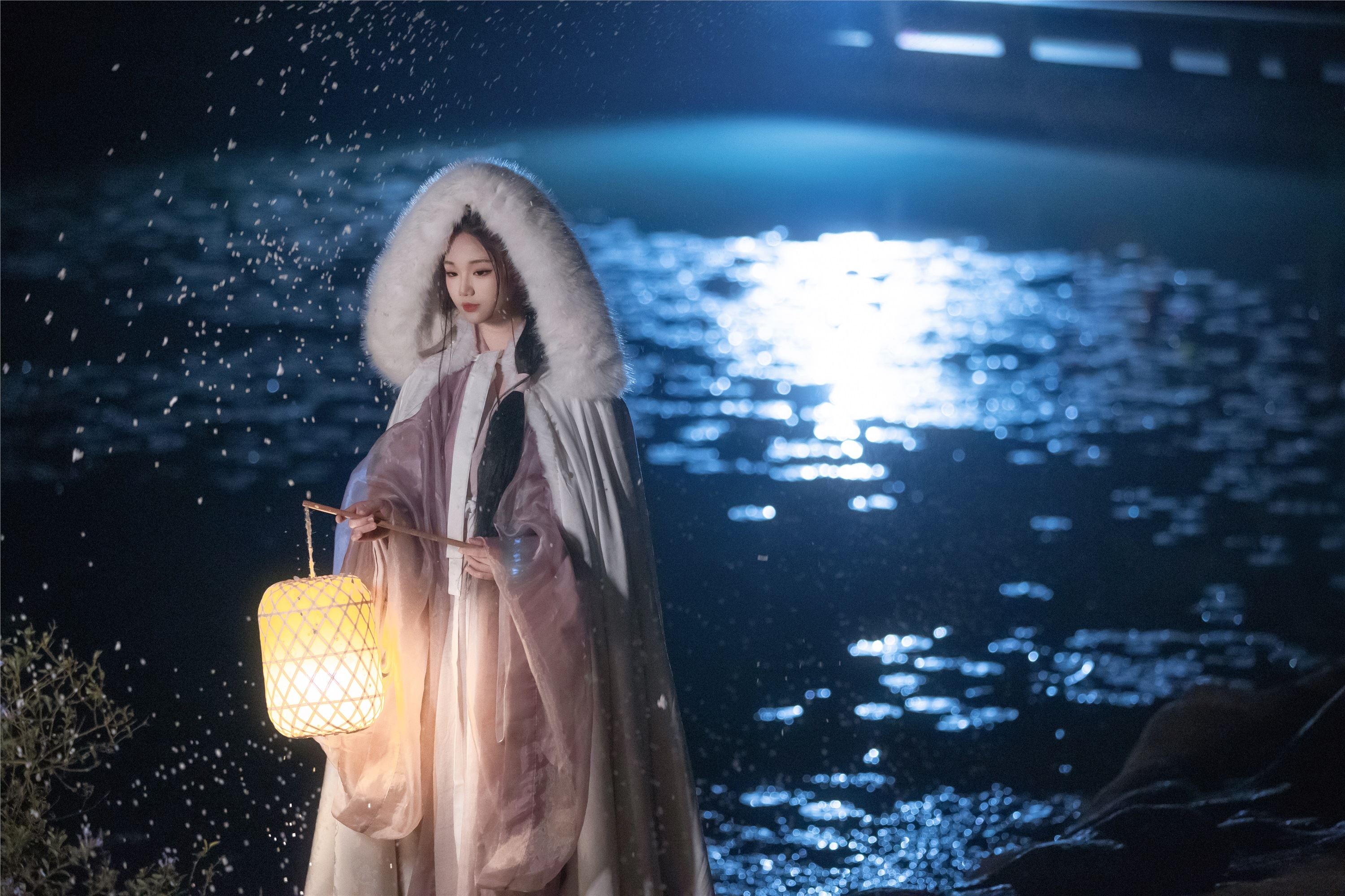 YITUYU 艺图语 2025.03.06 风雪夜归人 晚江亭